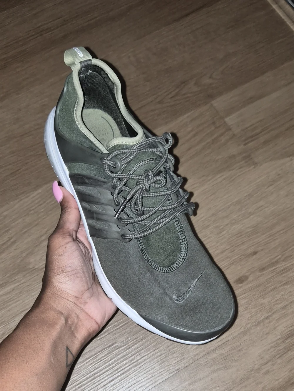 Nike Air Olive Green Athletic Sneakers